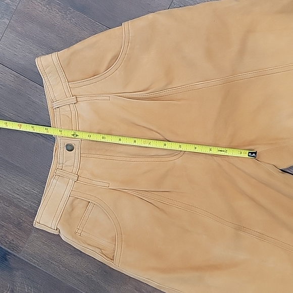 Vintage 80s 90s high waist tapered  camel leather  pants. Size 6 - Picture 6 of 13
